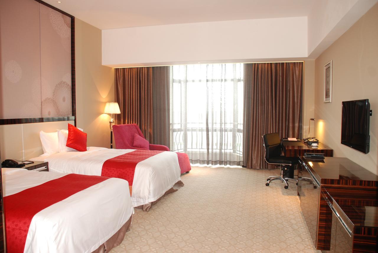 Ln Dongfang Hotel, Sihui Cameră foto